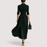 Lorien™ | Elegantes, plissiertes Revers-tailliertes Maxikleid mit langen Ärmeln